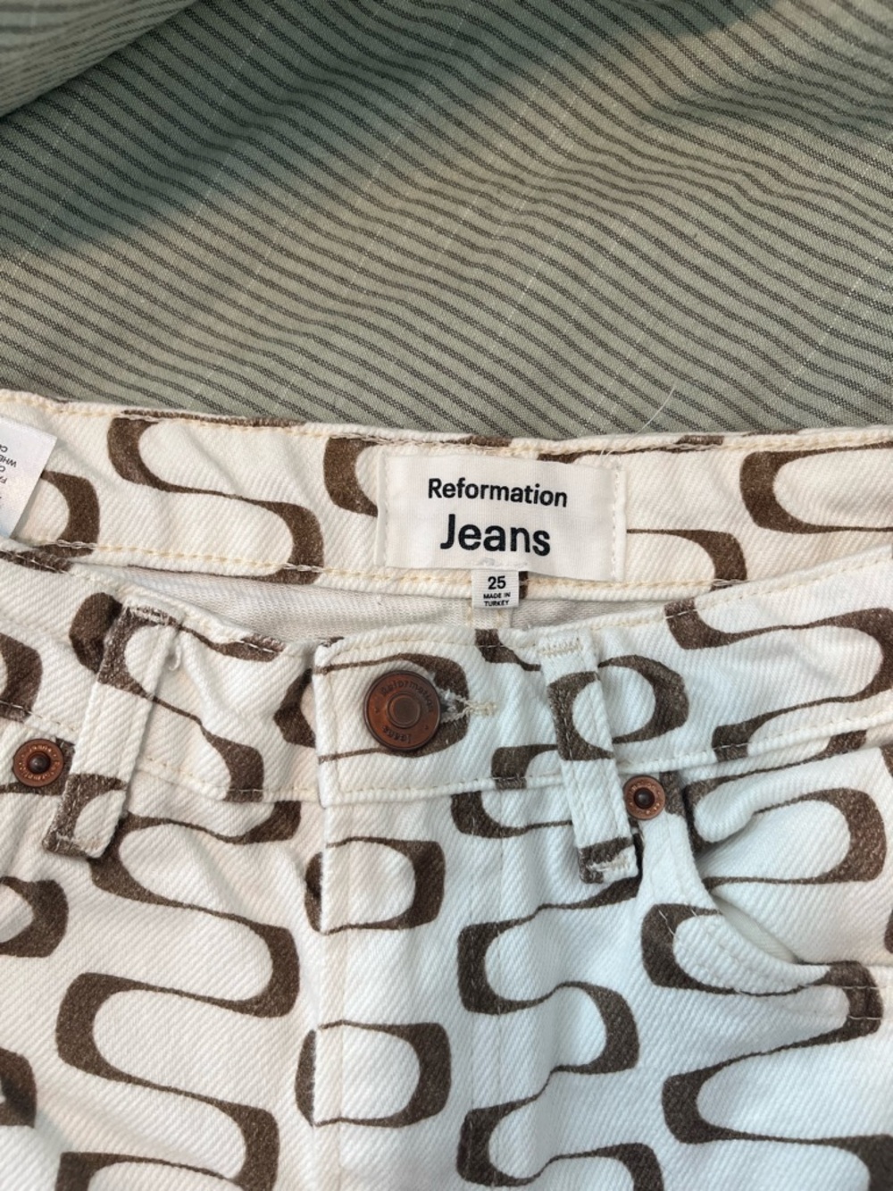 Reformation Mod High Rise Jean - Picture 9 of 10